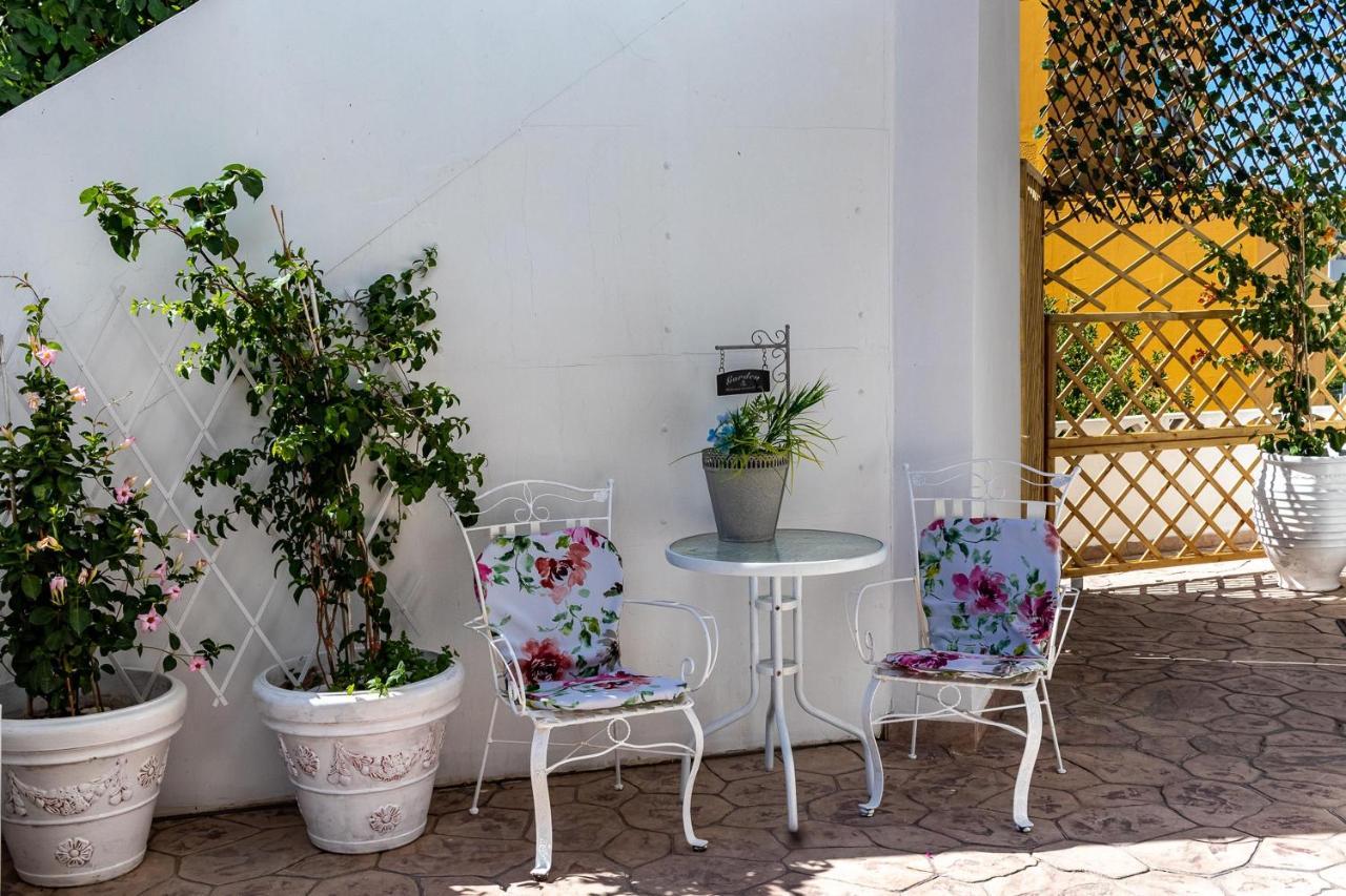Evi'S Afandou Suite Exterior photo