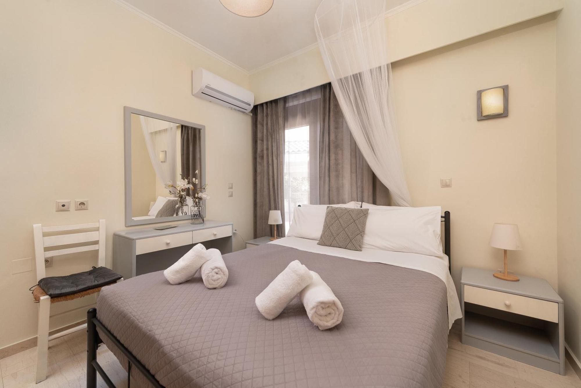 Evi'S Afandou Suite Exterior photo